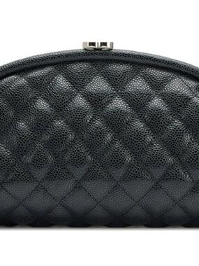 Chanel clutch